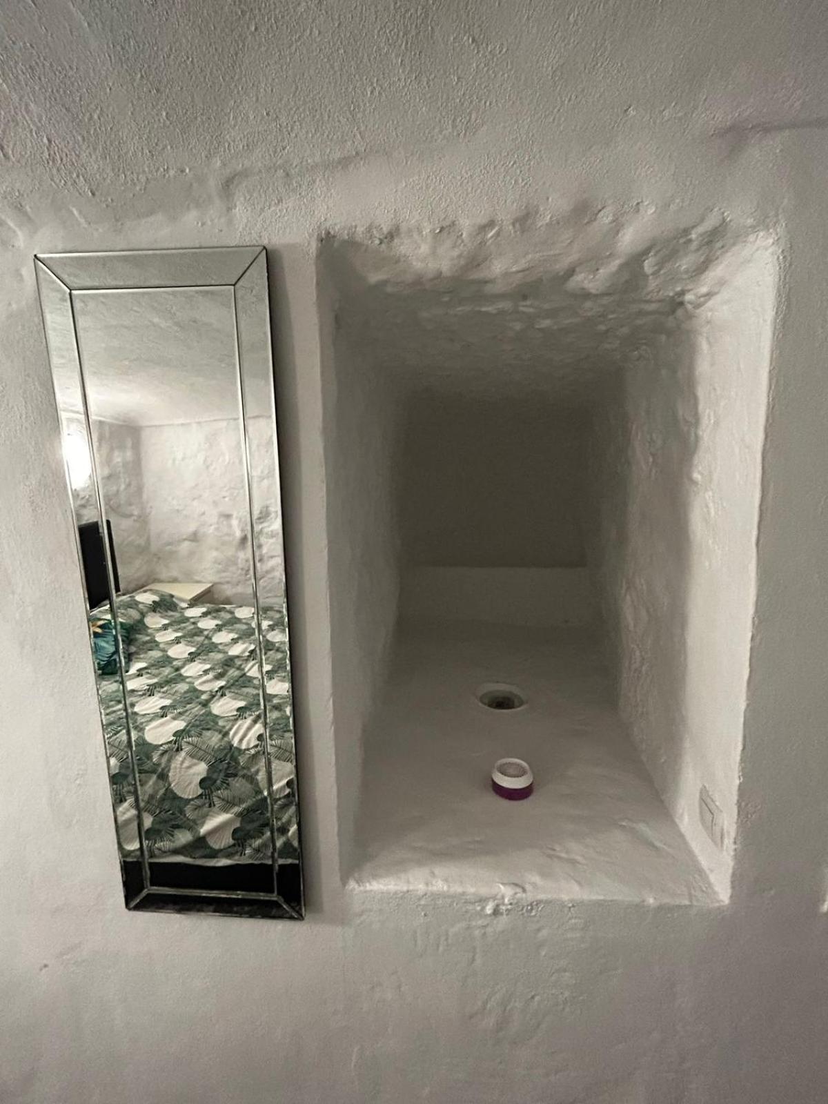 The Crystal Cave Villa Zújar Eksteriør bilde